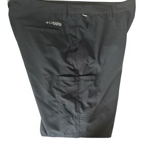 Men’s Columbia Black Performance Shorts Zip Fly Size 38 Inseam 10”